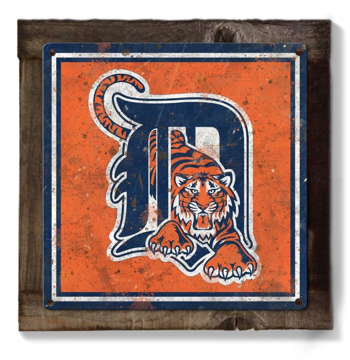 Detroit Tigers 12'' x 16'' Personalized Team Jersey Print
